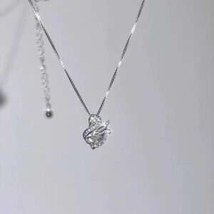Elegant Little Swan 925 Sterling Silver Necklace | Sparkling Zircon Pendant